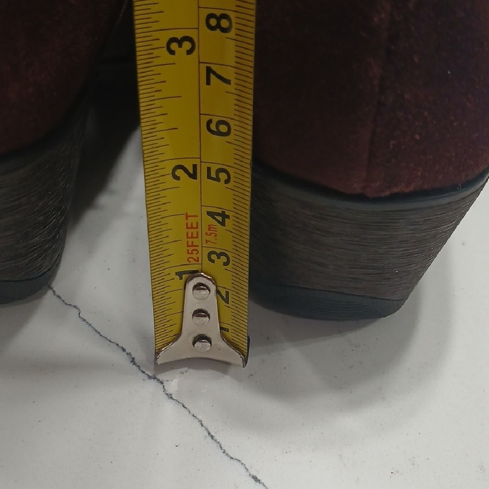Women's Burgundy Loafers, By Earth Origins, Sz 9.5, Gentle Used , Leather Upper - Picture 4 of 7